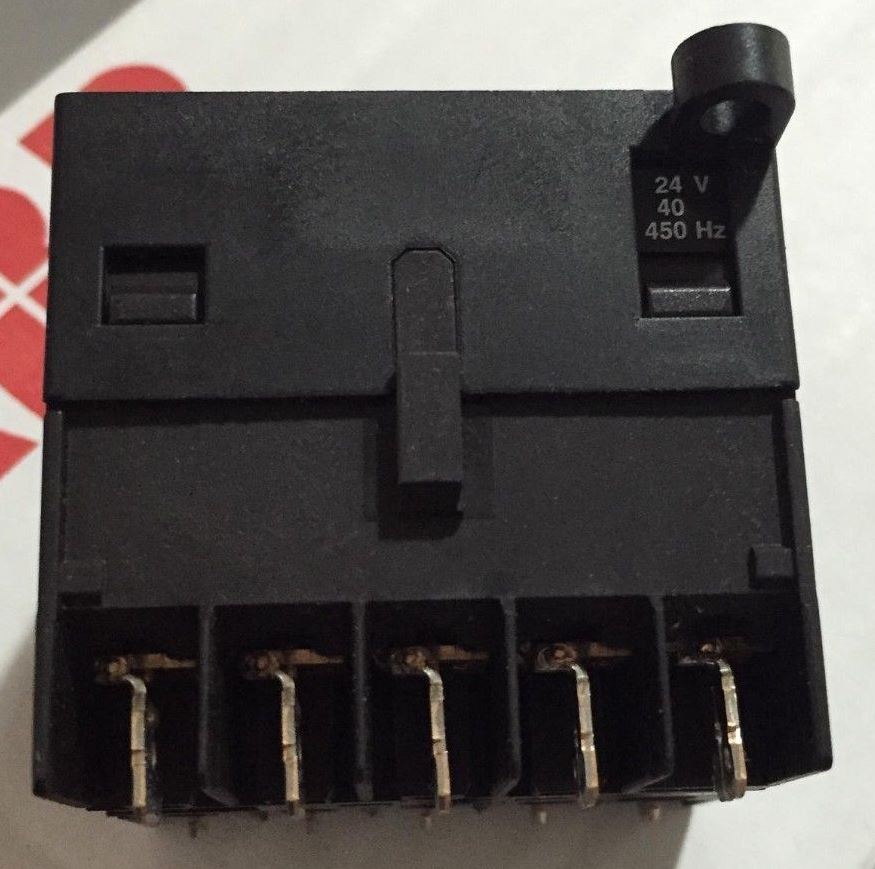 IEC/EN 60947-4-1 B7-30-10-P клемма