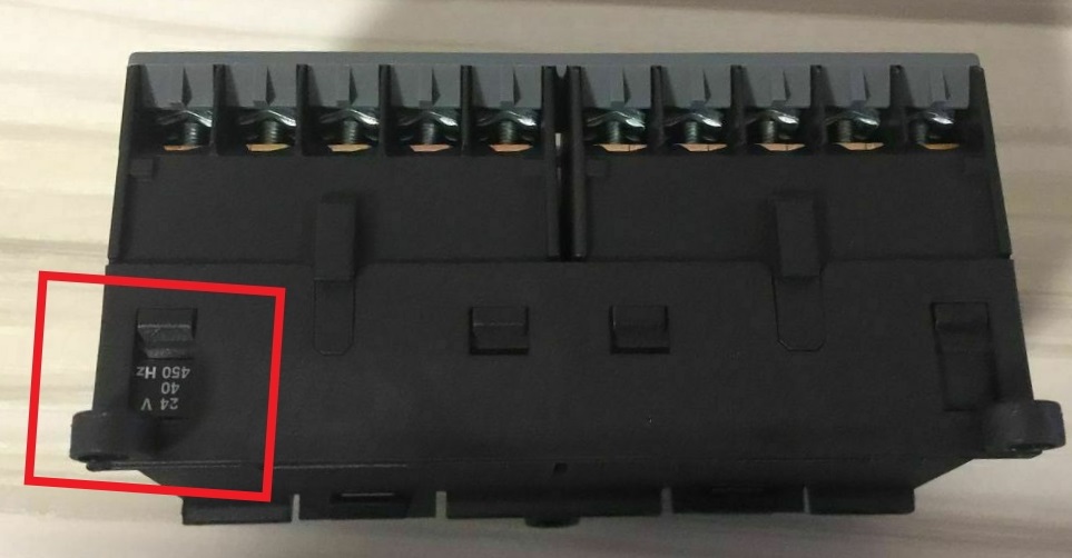 Контактор VB7-30-10 24V