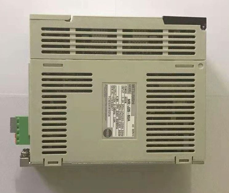 Mitsubishi сервопривод MR-J2S-60A