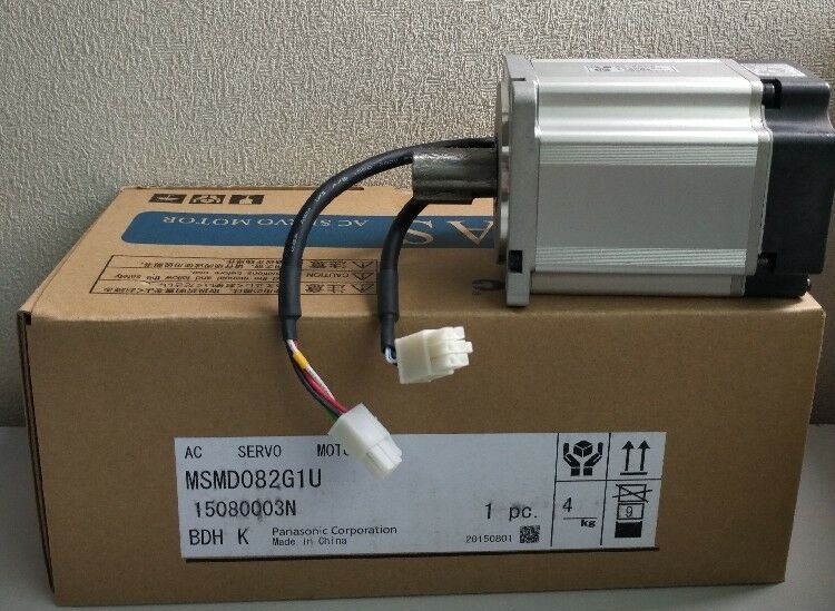 Panasonic серводвигатель MSMD082G1U